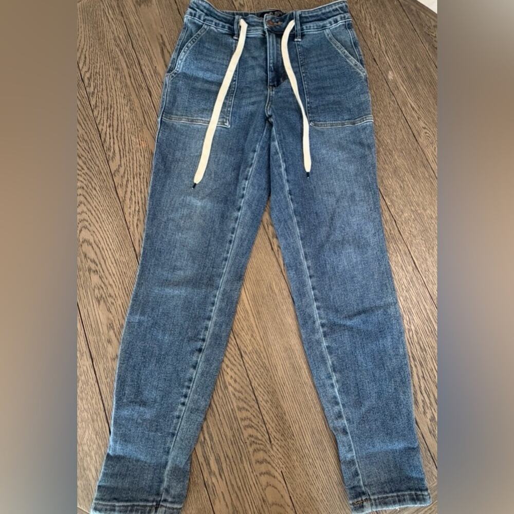 Judy Blue Straight Leg Paxton Joggers Jeans with Tie Detail 5/27 - Picture 8 of 11